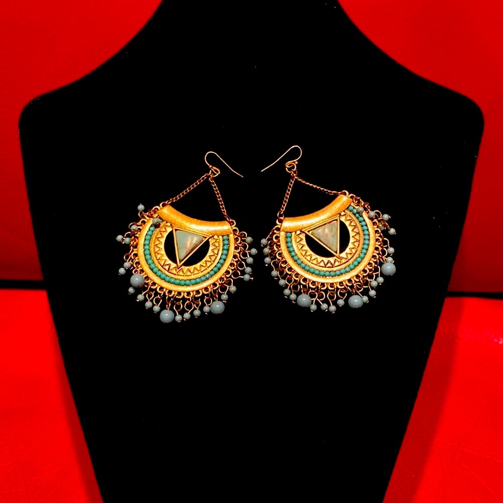 Gorgeous Gold Tone Turquoise Dangling Earrings NeverUsed